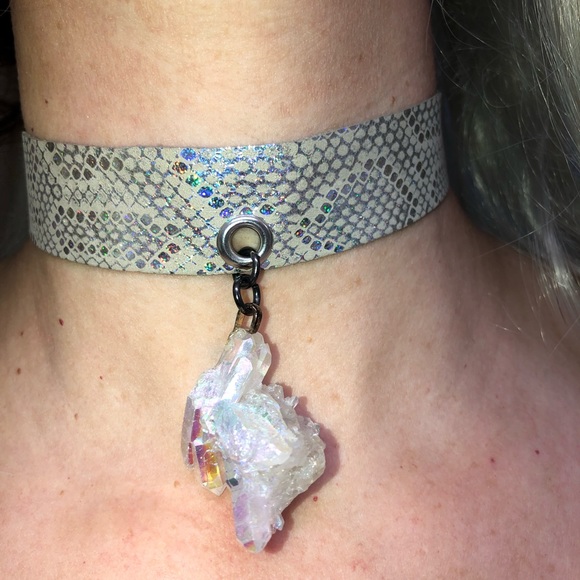 Angel aura choker - Picture 6 of 7